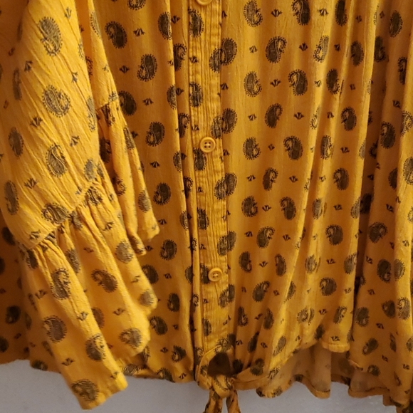 Bandana print top - Picture 2 of 3